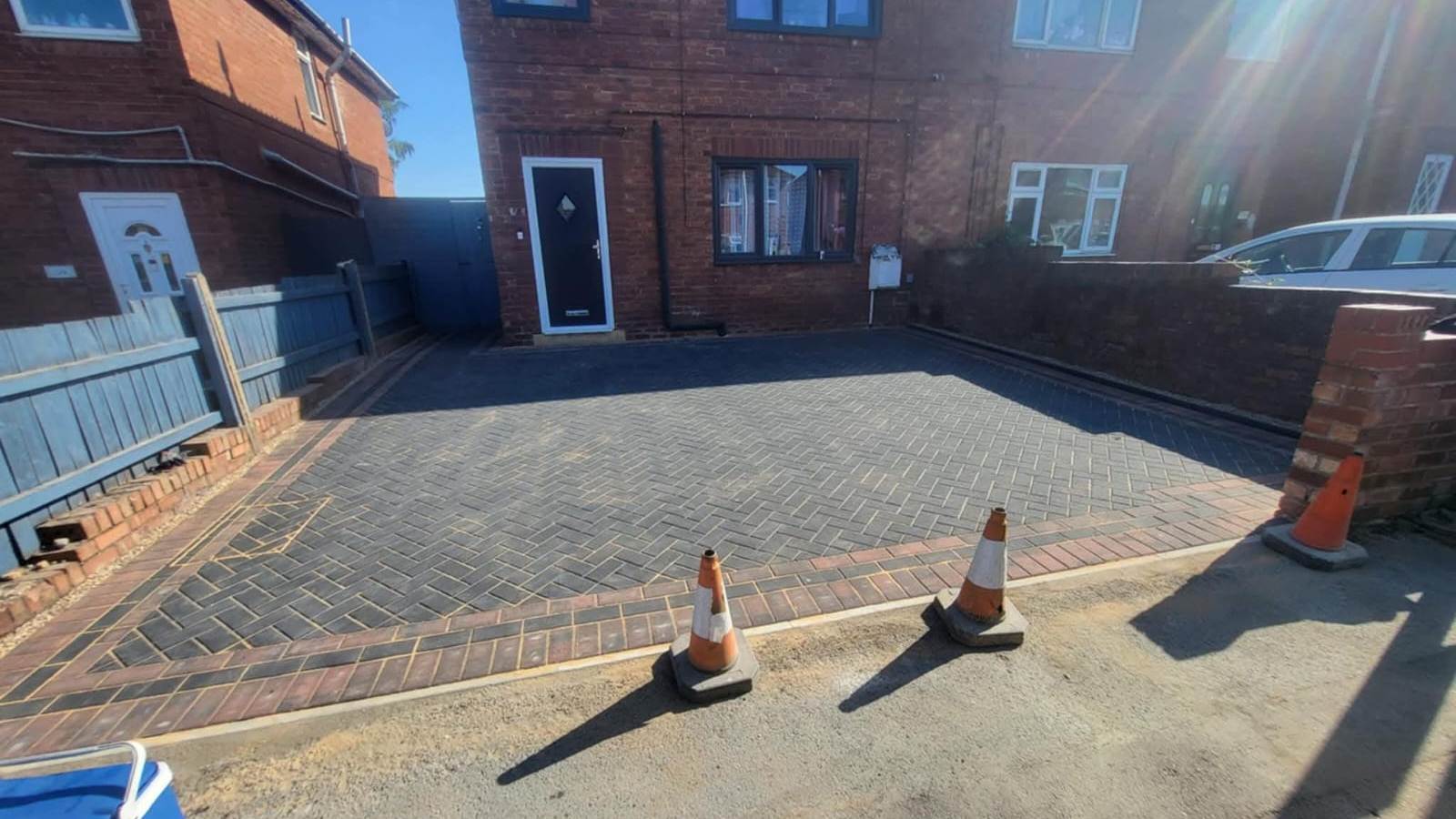 Driveway Cleaning by Paving Go City